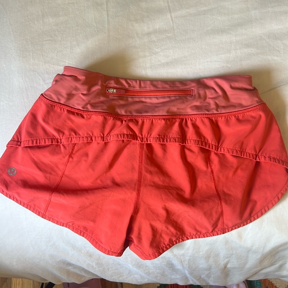 Lululemon Speed Up Low-Rise Lined Short